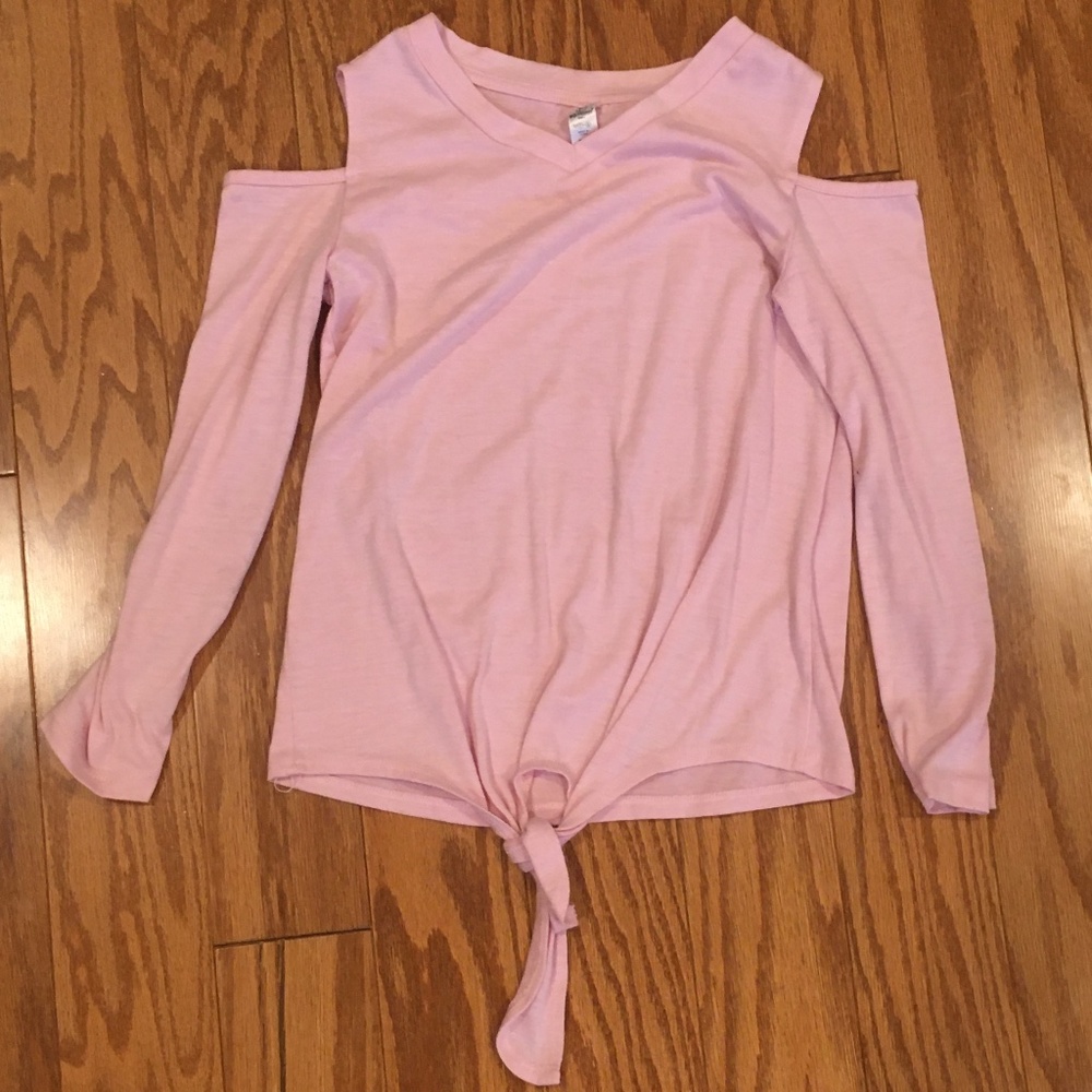 Pink tie knot shirt off shoulder